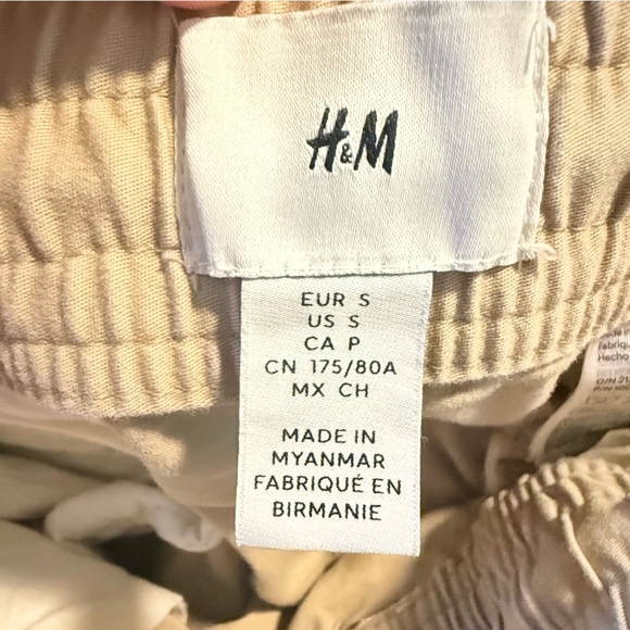 H&M Tan Cargo Pants with Elastic Cuffs - Picture 7 of 8